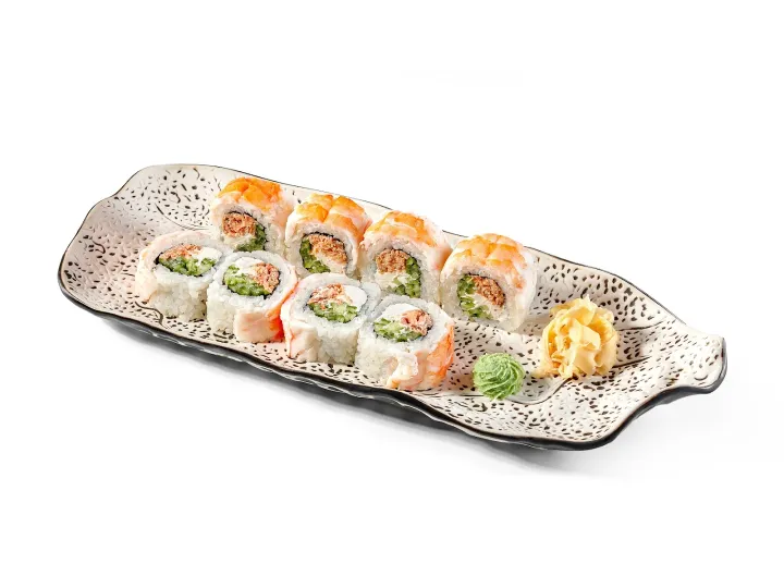 Tokyo cu somon roll